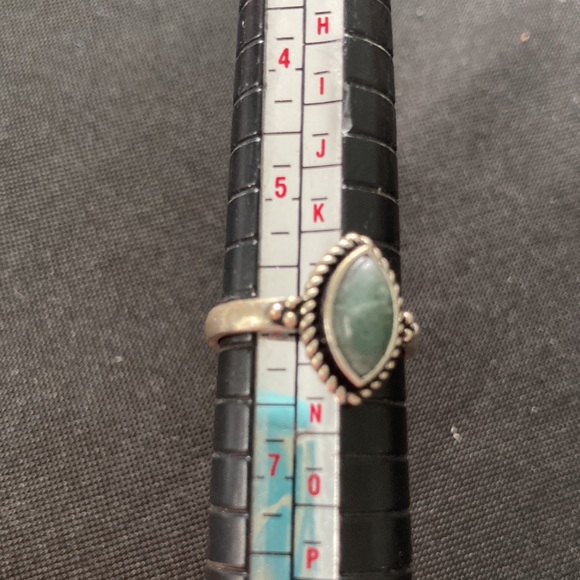 Sterling Jade Ring - Picture 2 of 3